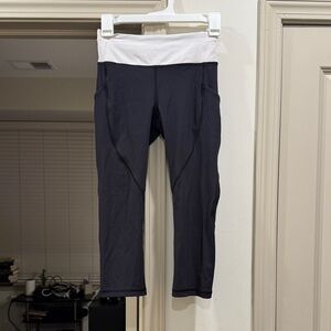 Lululemon Athletica Black and White Capris